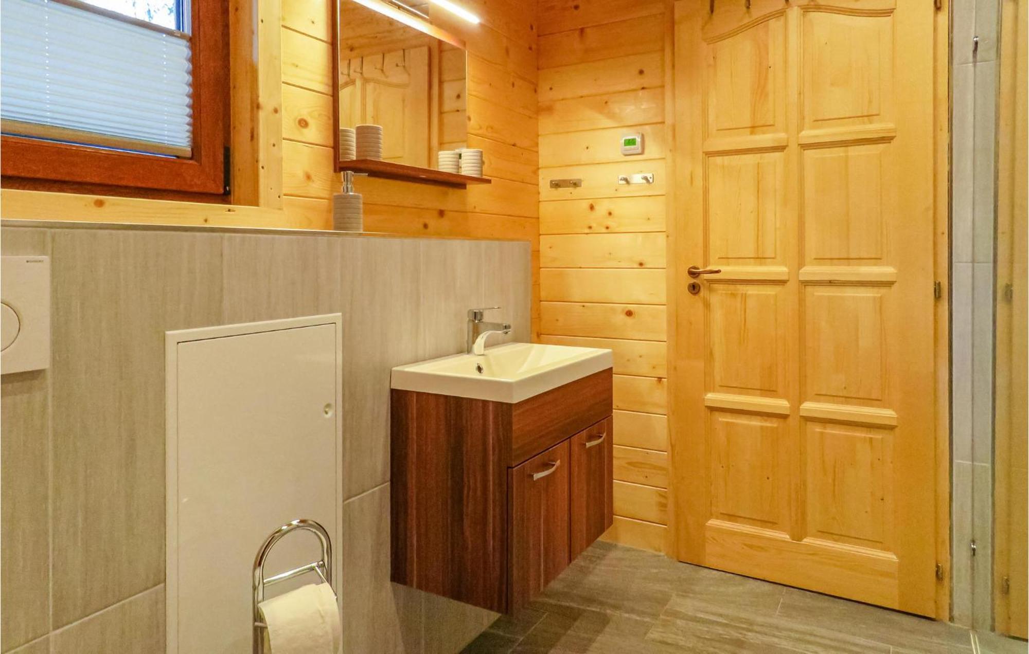 Lovely Home In Merzalben With Wifi Extérieur photo