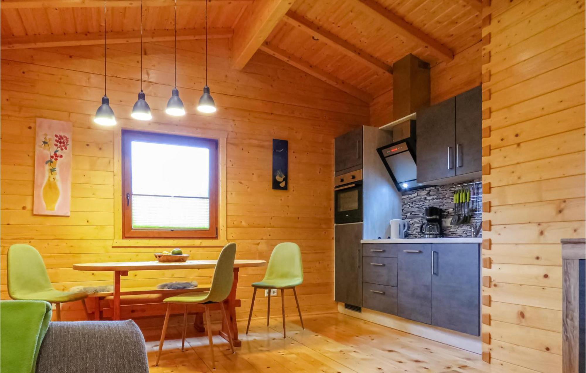 Lovely Home In Merzalben With Wifi Extérieur photo